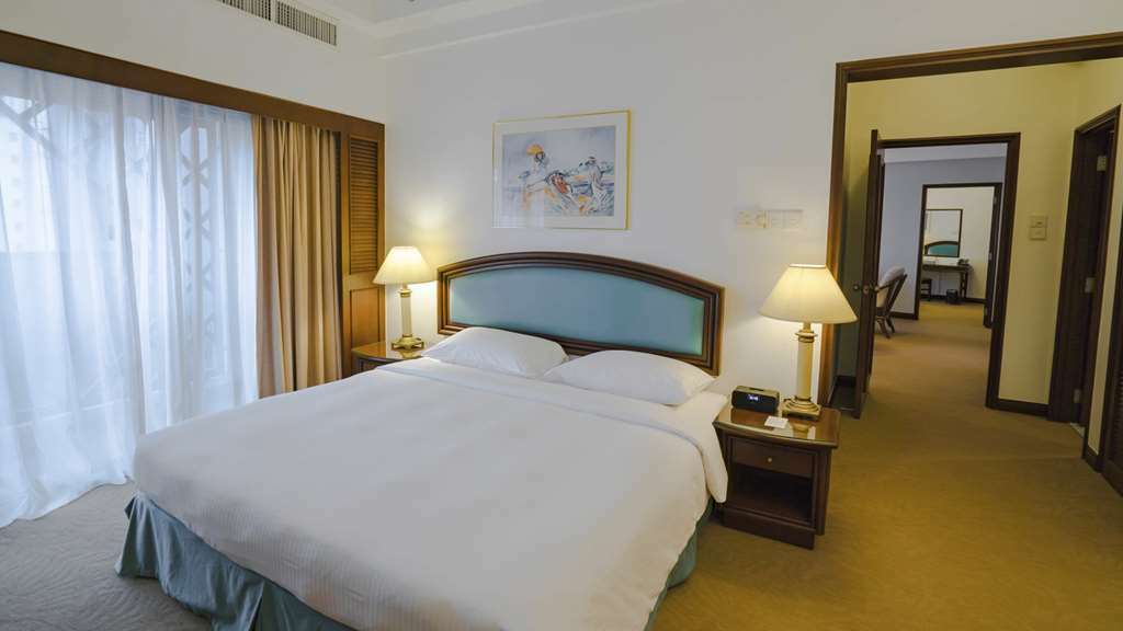كوالالمبور Ambassador Row Hotel Suites By Lanson Place الغرفة الصورة